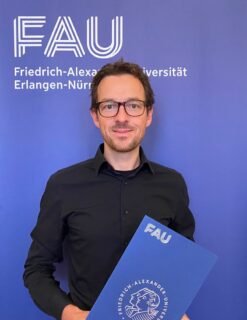 Prof. Dr. rer. nat. Nicolas Vogel was promoted to a full-professorship at FAU